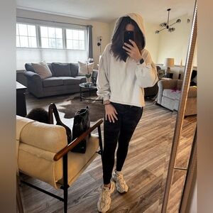 DISTRESSED OVERSIZED HOODIE